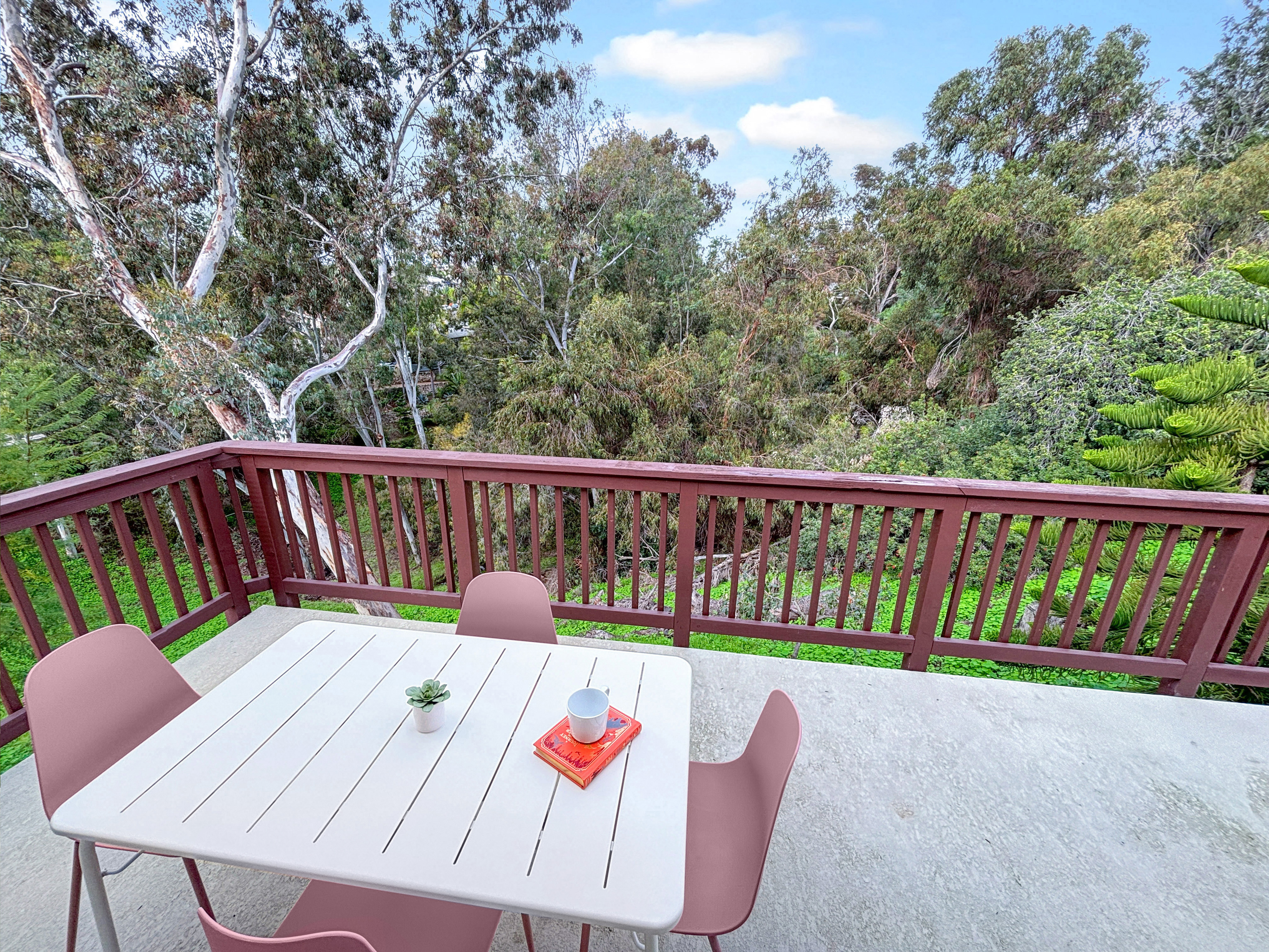 Burlingame Canyon Estate